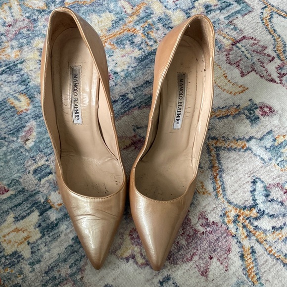 Manolo Blahnik Shoes Manolo Blahnik Nude Chic Heels Poshmark